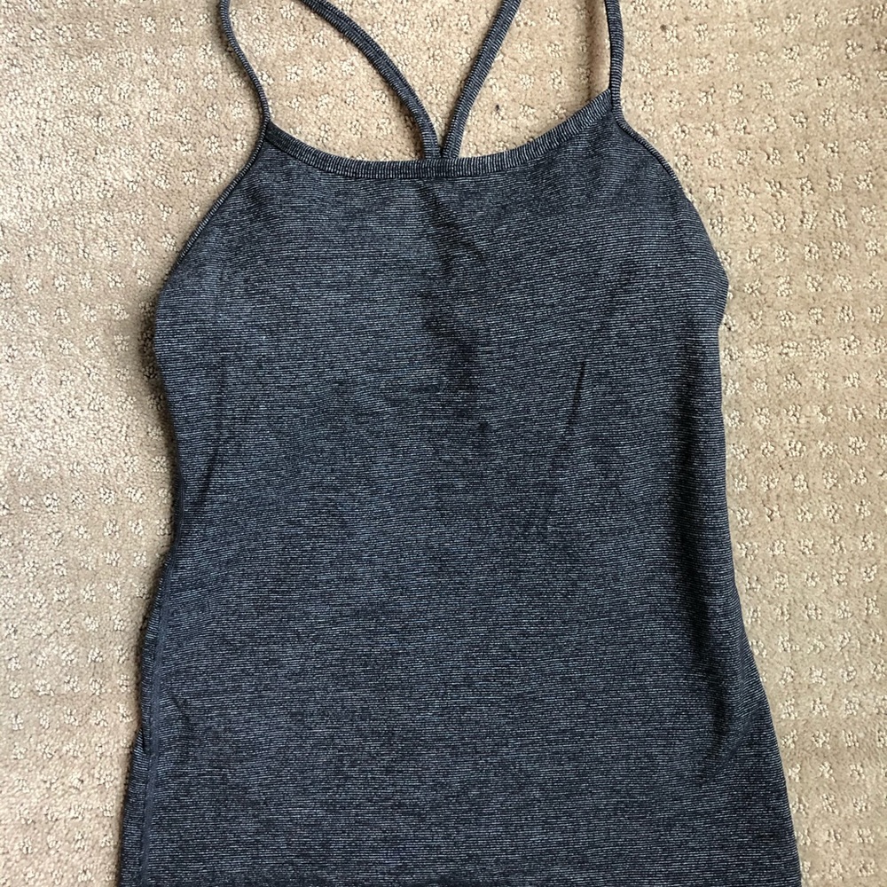 Lululemon tank